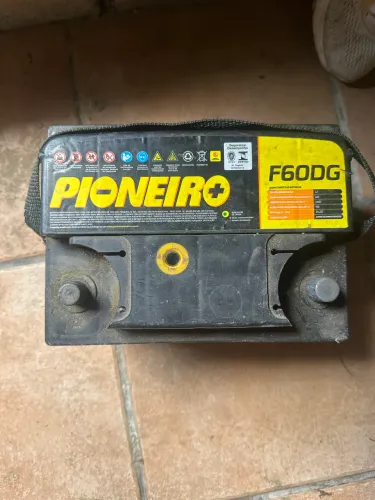 Bateria Automotiva Pioneiro F60DG 60Ah - Funcionando Perfeitamente