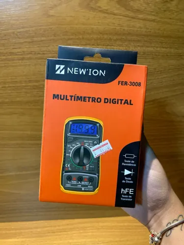 Multímetro Digital