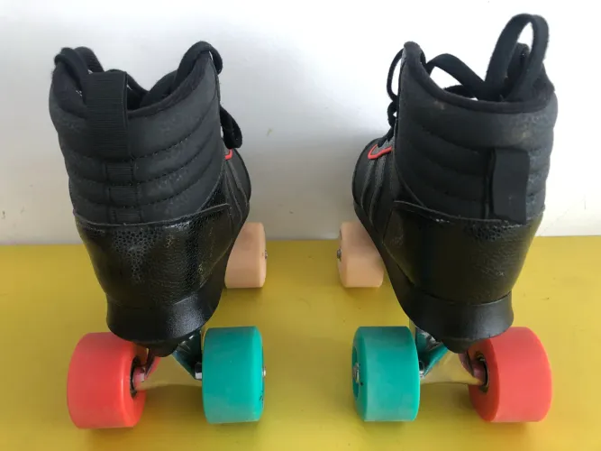 Patins Axelo vintage+kit de segurança