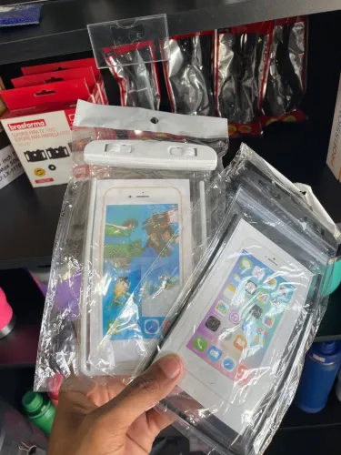 Capa de chuva para celulares