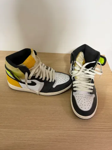 Tênis nike air jordan cano alto