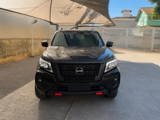 Nissan Frontier XE CD 4X4 2.3 Bi-TB Diesel Aut. 2024