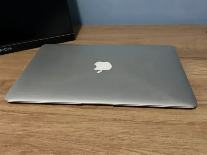 MacBook Air 13?