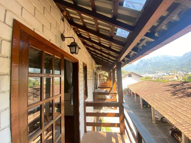 Casa em Condomínio para Venda em Teresópolis, Araras, 3 dormitórios, 2 banheiros, 1 vaga