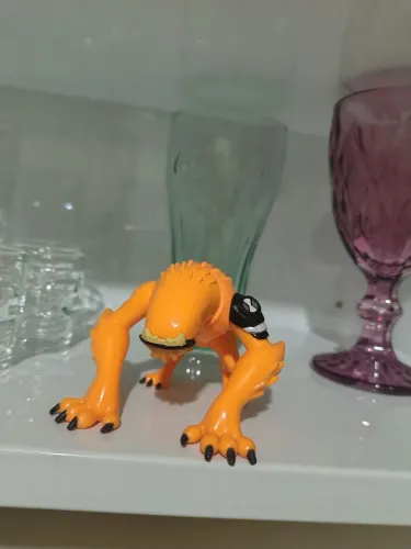 Ben 10 bandai besta perfeito estado