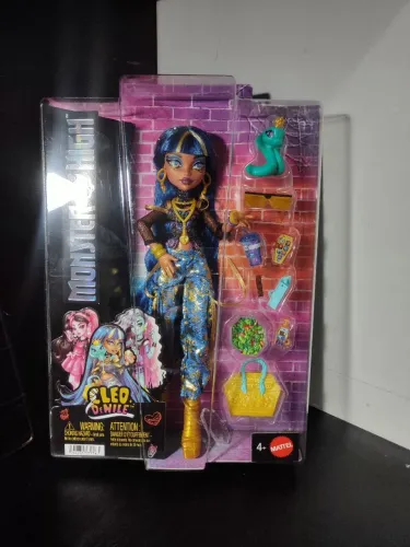 Boneca Monster High Cleo de Nile Básica Core Lacrada