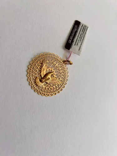 PINGENTE BANHADO A OURO 18K ESPÍRITO SANTO