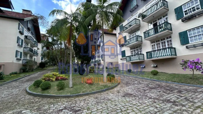 Apartamento Reformado Duplex no Condomínio Chácara do Sans Souci Braunes com 103m², 3 qua