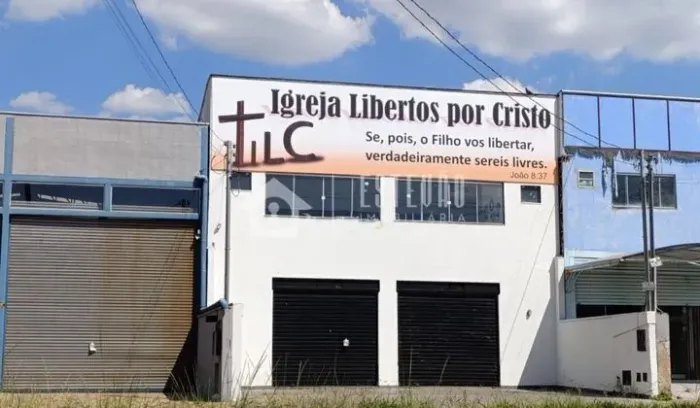 Galpâo em Goiânia, avenida La Paz residencial Nova Aurora
