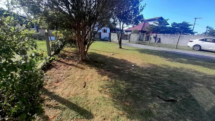Aluguel anual praia da gamboa.  
