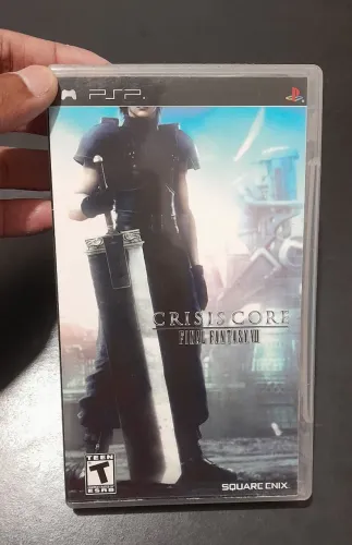 Jogo PSP Crisis Core Final Fantasy VII Original Americano - Completo CIB