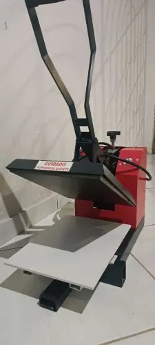 Prensa térmica 38x38 