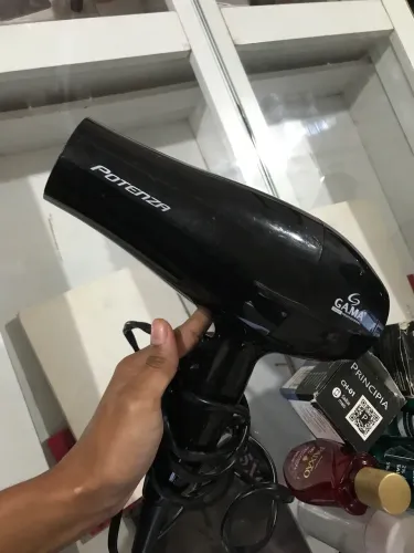 Secador de cabelo, bivolt - não entrego 