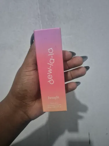 Iluminador Dew la la benefit luna