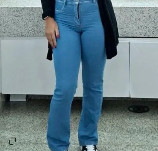 Calça Jeans Flare Sawary de Cintura Alta