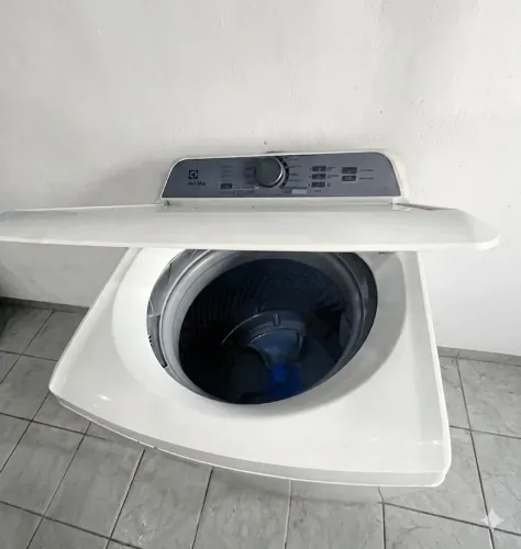 Maquina de Lavar 13Kg Midea