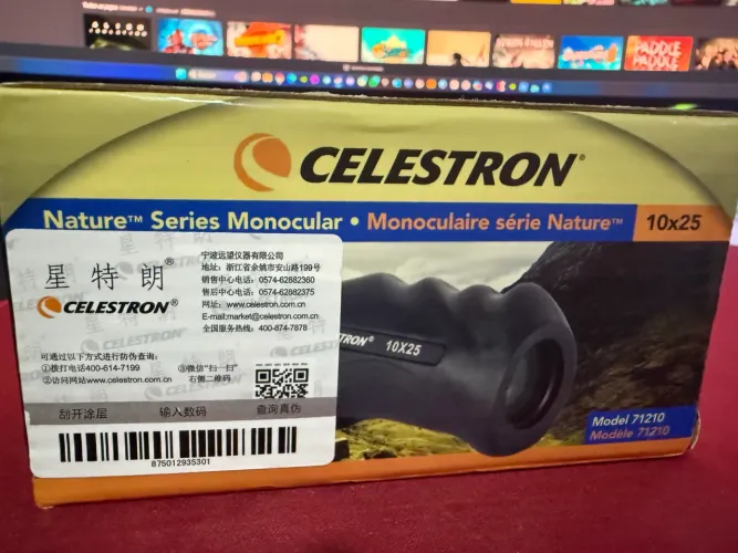 Monóculo Celestron 10x25