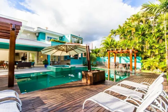 Casa à venda no Condomínio Costa Verde Tabatinga em Caraguatatuba - SP