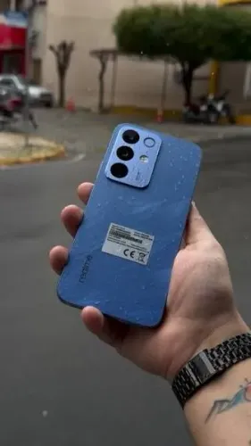 Celular Realme C85 256 GB NFC Novo