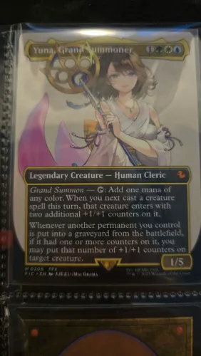 Carta Magic the Gathering - Final Fantasy - Yuna, Grand Summoner Borderless #208 NM