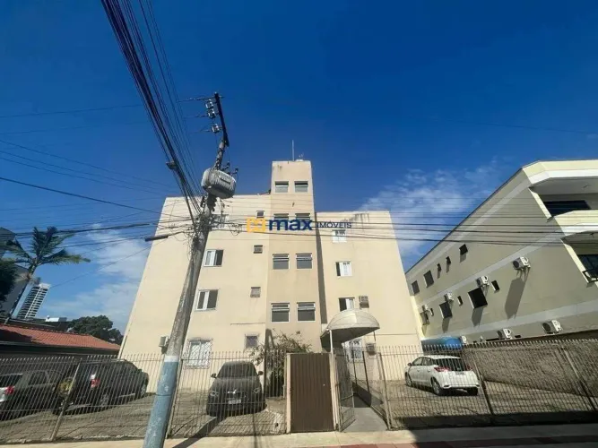 Locação: Kitinet localizada no Bairro das Nações. Balneário Camboriú