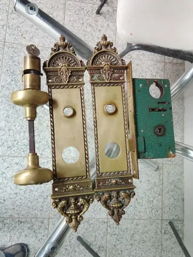 Porta de imbuia maciça