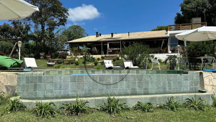 Maravilhoso Sítio Pé na Água à Venda Represa do Jaguari, Joanópolis/SP