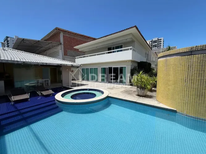 Imóvel para venda possui 400 metros quadrados com 6 quartos em Imbiribeira - Recife - PE