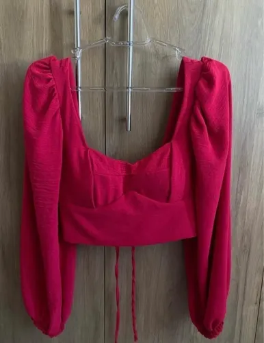 Cropped rosa com bojo