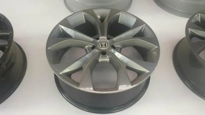 Roda aro 20 Honda Europeu Grafite 5X100 Toyota Corolla jogo