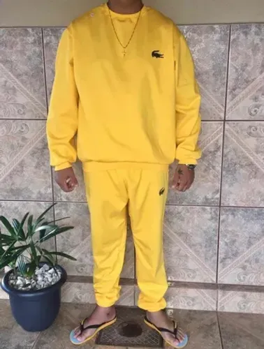 Conjunto moletom Amarelo