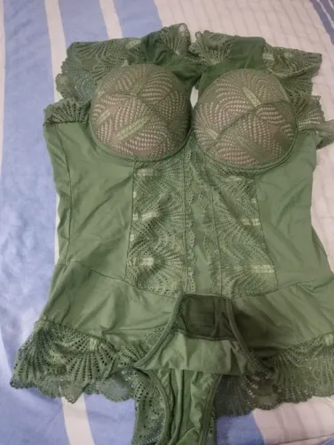 Body de renda verde
