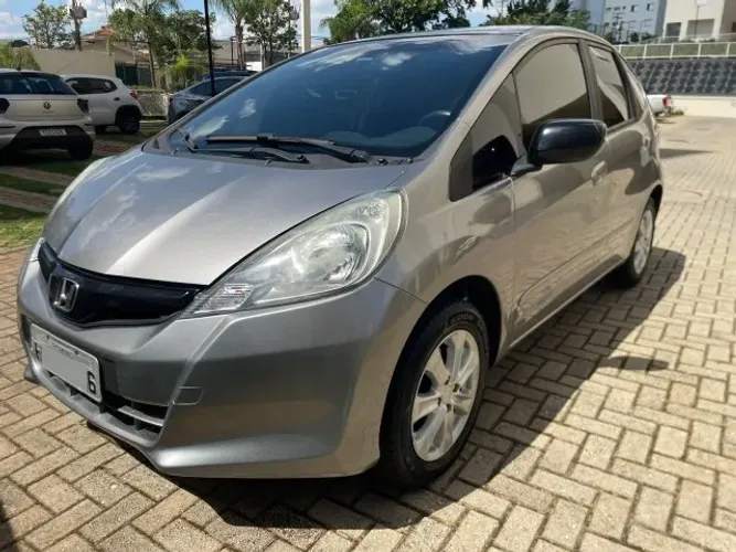 Honda Fit LX 1.4/ 1.4 Flex 8v/16v 5P Mec. 2014