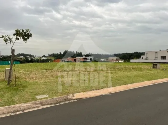 Lote à venda em condomínio fechado Residencial Villa dos Pinheiros em Indaiatuba/SP, Terre