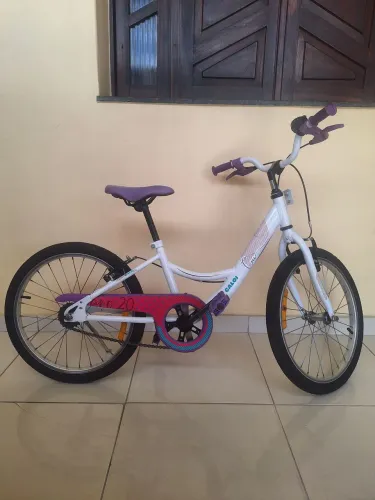 Bicicleta infantil aro 20 Caloi