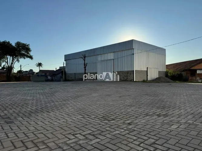 Pavilhão para aluguel, com 600m², - Vila Parque Brasília - Cachoeirinha / RS por R$ 12.000
