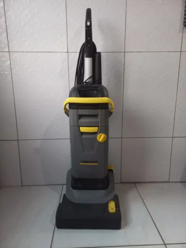 Lavadora de piso Industrial Karcher