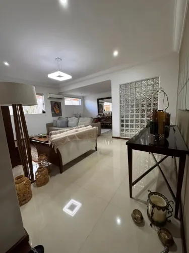 Casa para venda possui 310 metros quadrados com 3 quartos em Cidade Jardim - São Carlos - 