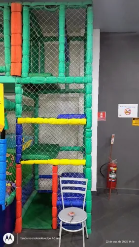 Kid play brinquedão e manutenção de games 