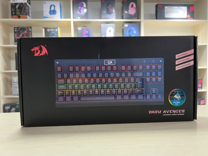 Teclado Mecânico Gamer Redragon Dark Avenger Preto Switch azul - Loja Física