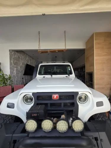 Troller T-4 4X4 3.2 TGV TDI Cap. Rígida Diesel 2013