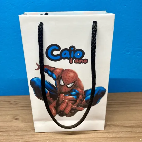 Sacola de aniversário personalizada