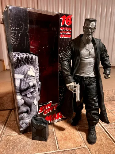 Neca Marv Sin City 1/4 45cm 18''