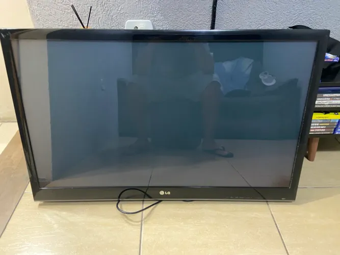 TVs para concerto a aproveitar peças 