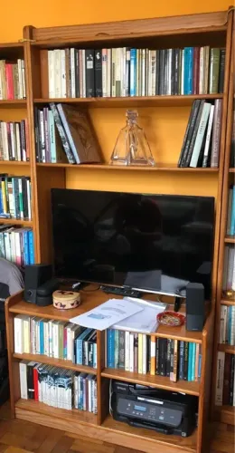 OFERTA Estante de madeira maciça c/ Rack Tv