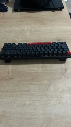 Hyper X, TECLADO MECANICO HYPERX ALLOY ORIGINS 60, Preto com iluminação RGB