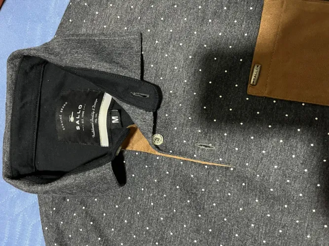Camisa Polo Sallo Cinza M (nunca usada, estado de nova)