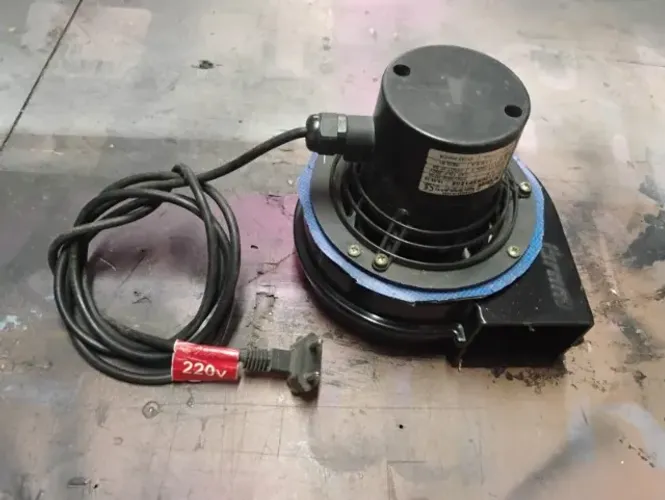 Soprador / ventilador industrial Otimo estado 220v