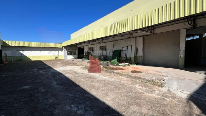LOCAÇÃO: GALPÃO COMERCIAL ideal para INDUSTRIA em ITAJAI