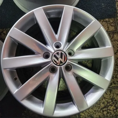 RODAS VW JETTA ARO 17 5X112 ORIGINAIS
